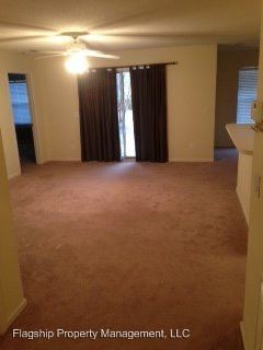 Building Photo - 2800 Mulberry Ln