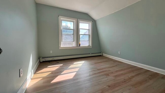 Building Photo - 43 Quarry St