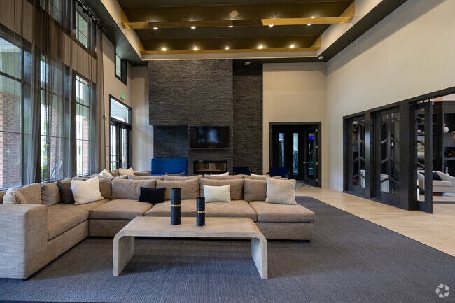 Interior Photo - Velo Verdae Apartments