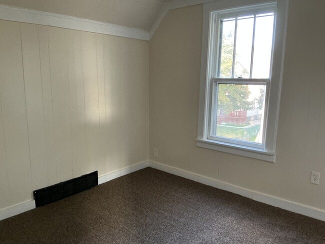 Building Photo - 2457 N 49th St