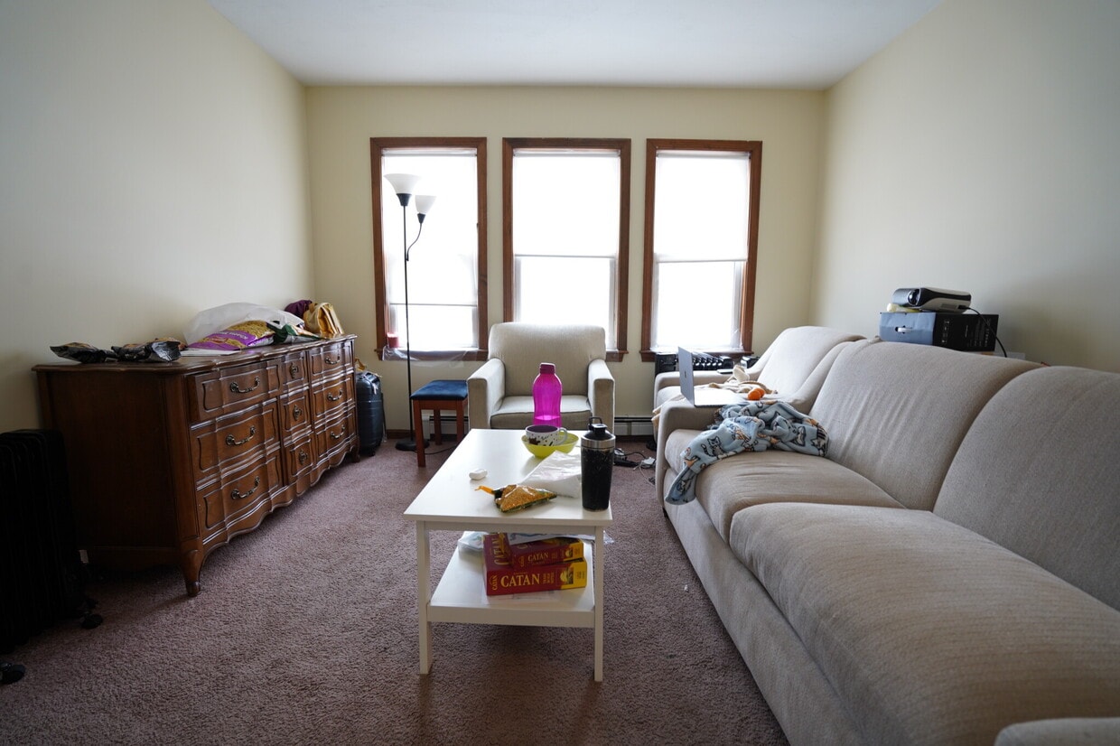 Photo - 29 Colborne Rd. Unit 1