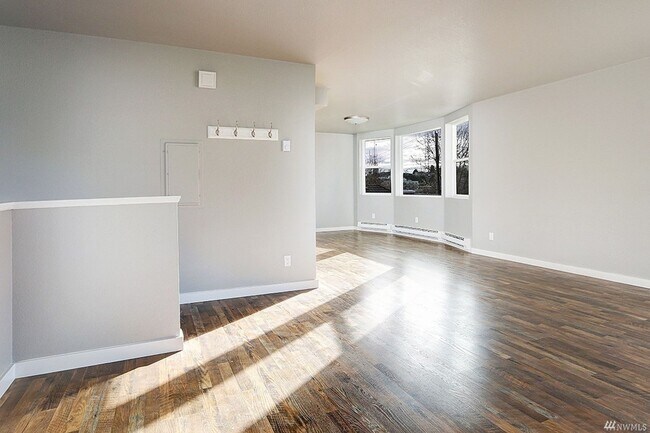 Foto del edificio - 1906 3rd Ave W