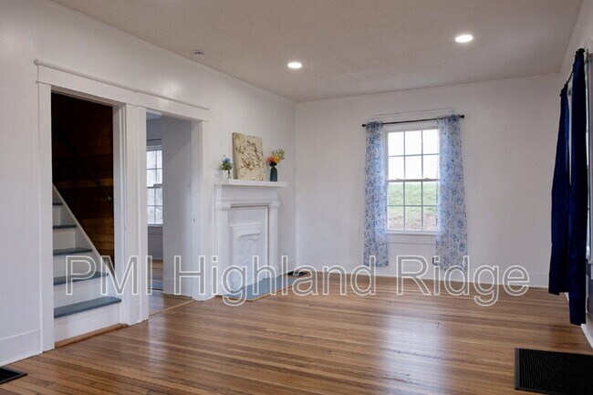 Building Photo - 217 Fite Ave E