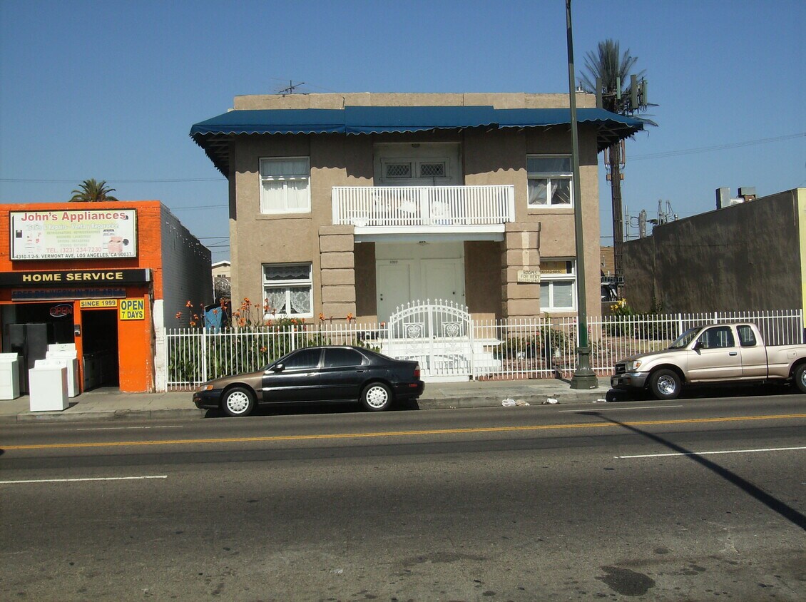 Primary Photo - 4312 S Vermont Ave