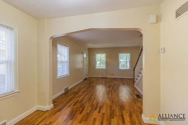 Foto del edificio - 1734 Laramie St