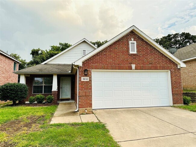 Building Photo - 3612 Silverio Trail