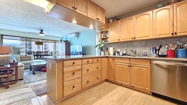 Photo - 2575 Khi Ave Townhome