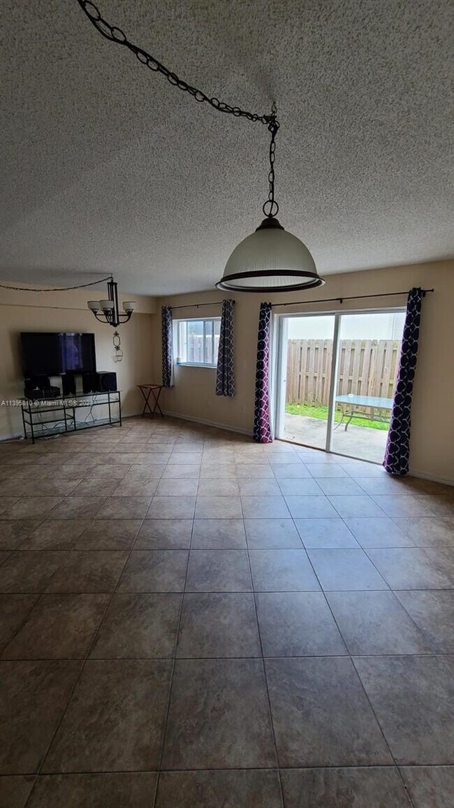 Foto del edificio - 20814 San Simeon Way