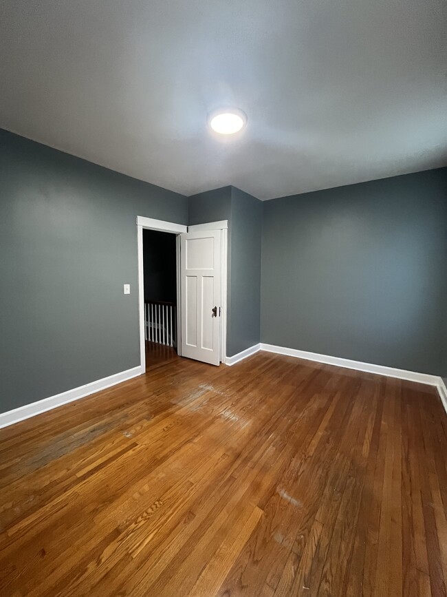 Foto del edificio - 3545 Cliftmont Ave