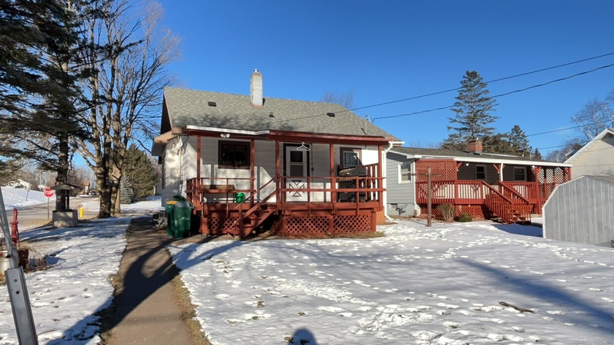 Foto principal - Three Bedroom Single-Family Home In Duluth...