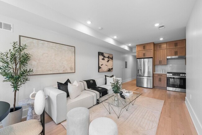 Foto del edificio - 124 Glenwood Ave