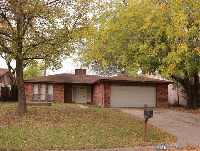 Building Photo - 8619 Parasol Ln