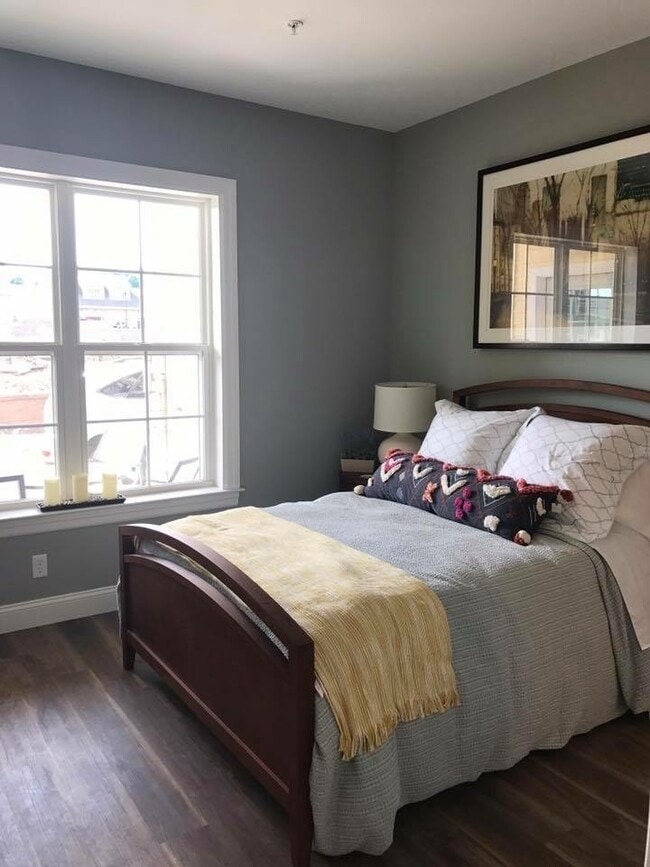 Interior Photo - Canal Crossing at Whitneyville West