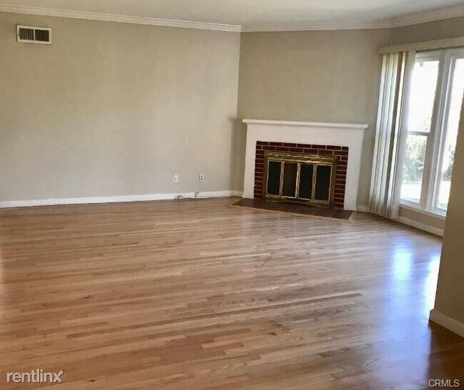 Foto del edificio - 3 br, 2 bath House - 2815 W 167th St