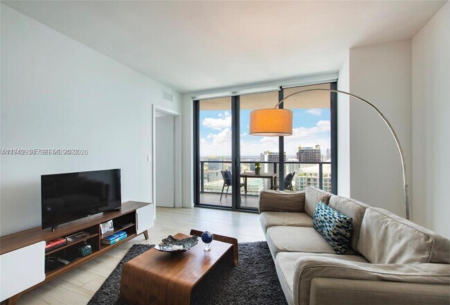 Foto del edificio - 1300 S Miami Ave