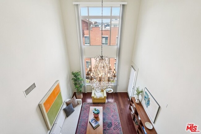 Foto del edificio - 100 S Alameda St