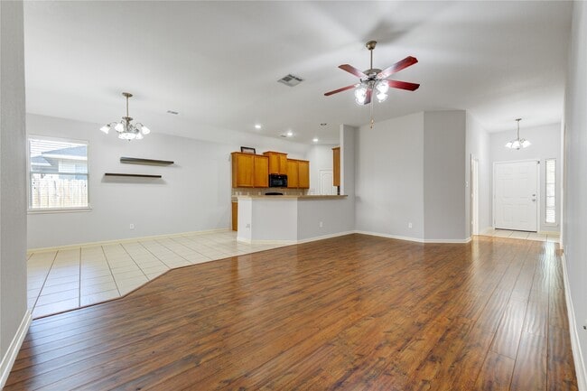 Building Photo - 6030 Starbrook Creek Dr