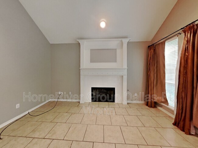 Foto del edificio - 728 Muirfield Rd