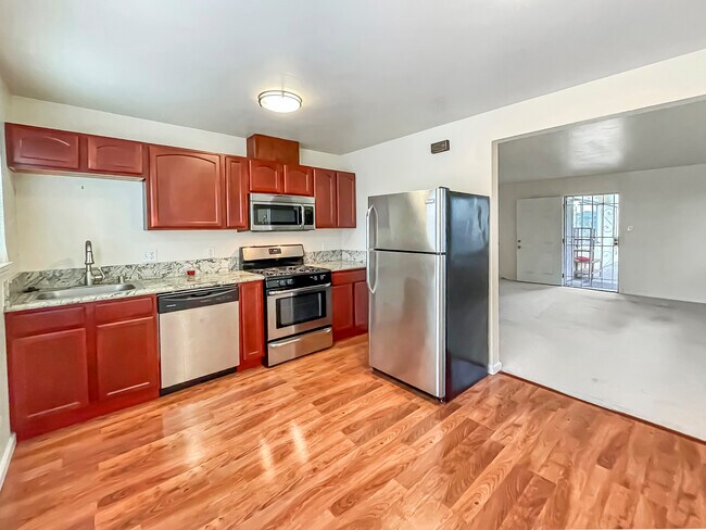 Foto del edificio - 1219 Parker St