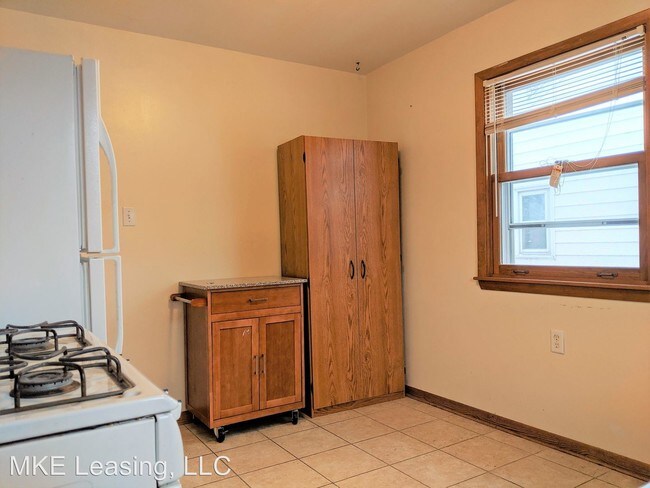 Foto del edificio - 1319 E Howard Ave