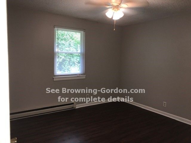 Building Photo - 3421 Elm Hill Pike