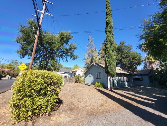 Foto del edificio - 1814 Grant St