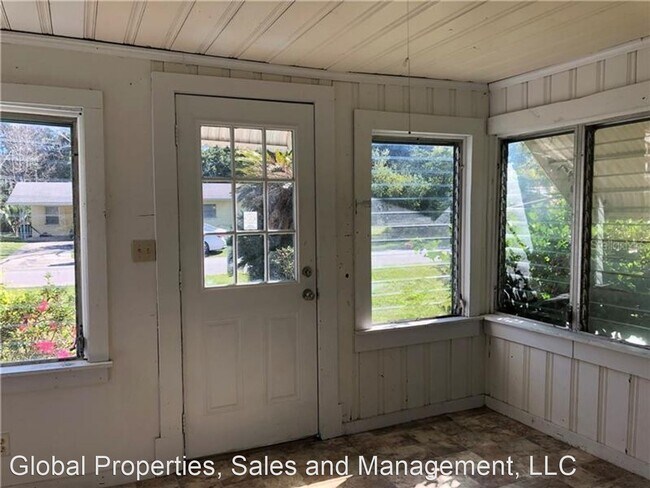Foto del edificio - 3 br, 2 bath House - 612 Gould St