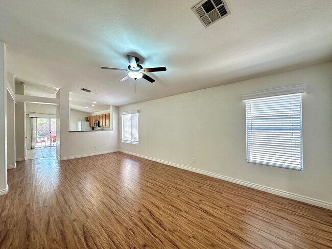 Foto del edificio - NORTHDALE AT SUMMERLIN