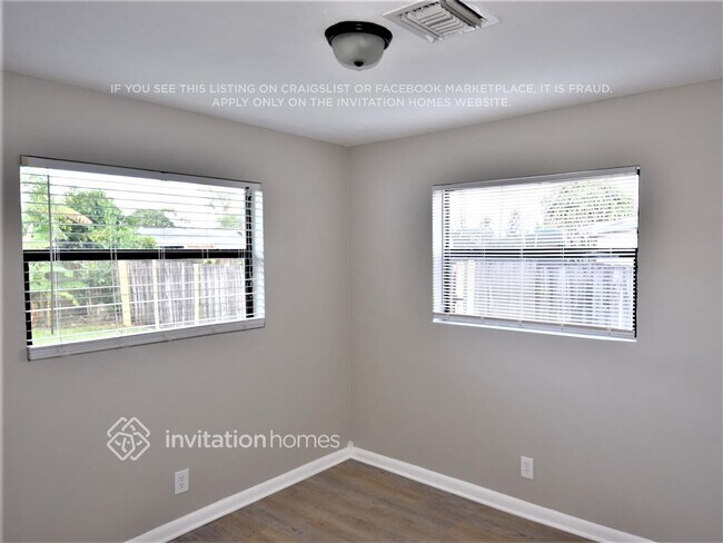 Building Photo - 5644 Snead Cir