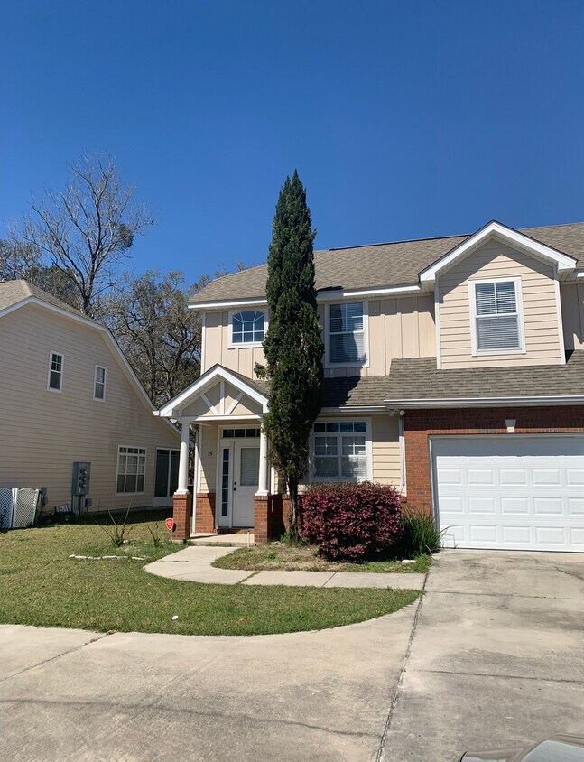 55 Fairway Dr, Crawfordville, FL 32327 Townhome Rentals in