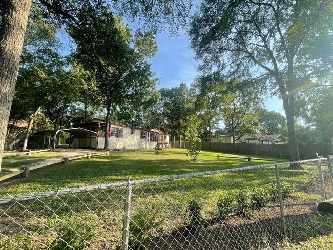 Foto del edificio - 16407 N Ravenswood Dr