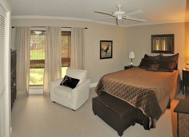 Foto del edificio - 5 Pine Tree RoadPrince Mnr