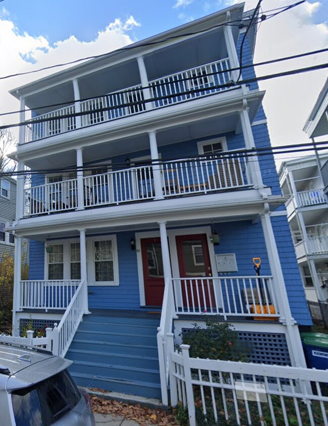 Primary Photo - 52 Dimick St