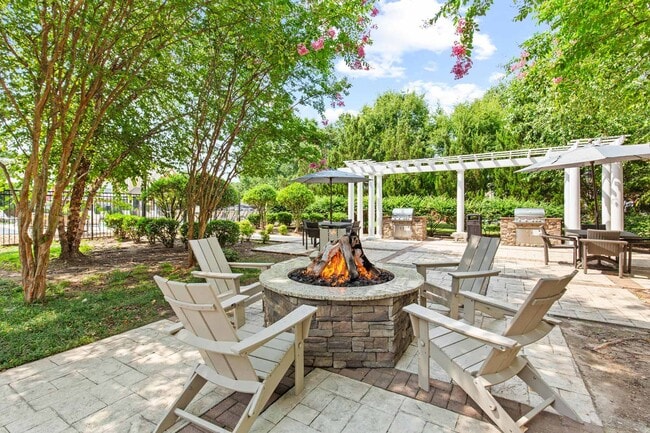 Building Photo - Gayton Pointe Townhomes