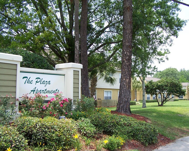 The Plaza Rentals Jacksonville, FL