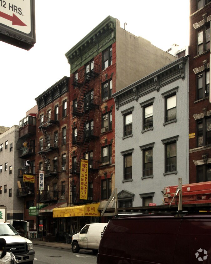 Foto principal - 98 Madison St