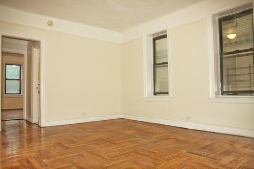 Primary Photo - 114 W 238th St