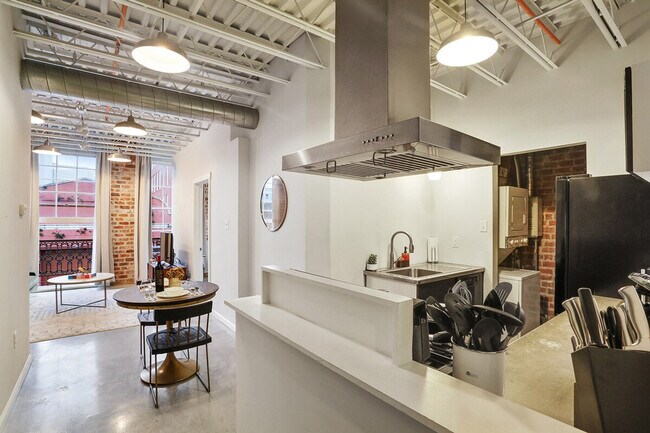 Foto del edificio - 521 St Joseph St