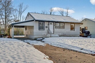 Building Photo - 224 Presley Rd