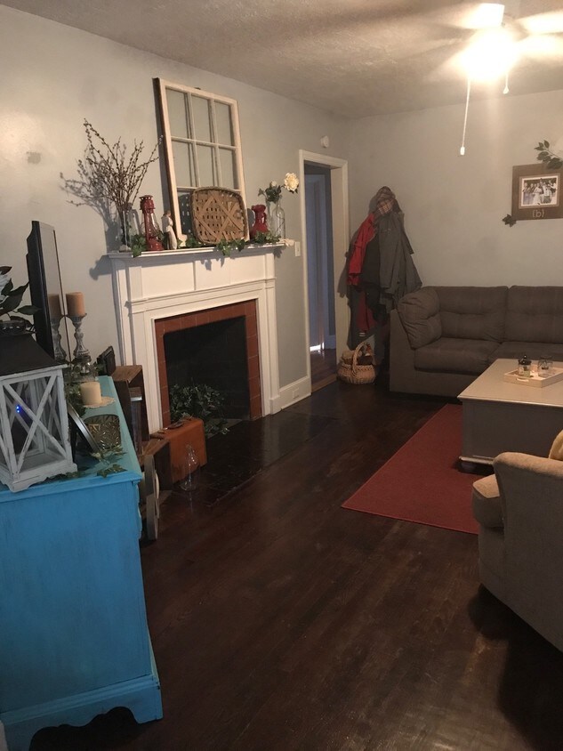 Foto principal - 123 Hitt St