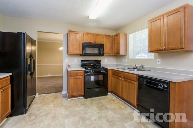 Foto del edificio - 7262 Silverton Trail