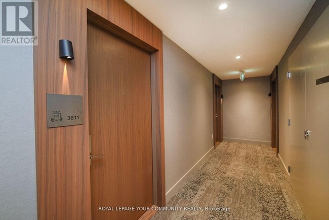 Building Photo - 1928 Lake Shore Blvd W