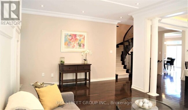 Building Photo - 9 Eber St