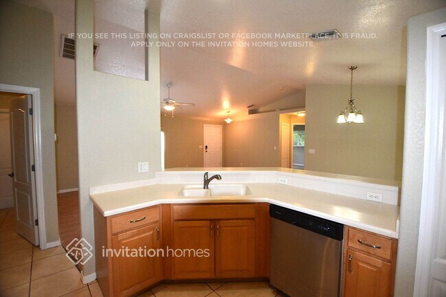 Building Photo - 2374 Sultan Ave