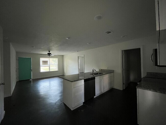 Foto del edificio - 7005 Gibson Rd