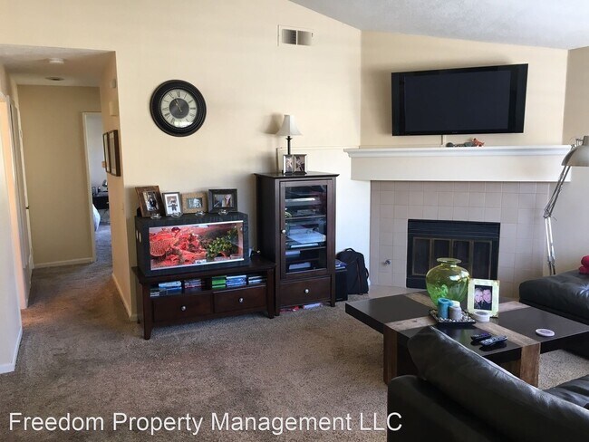 Building Photo - 2 br, 1 bath House - 341 Deerfield