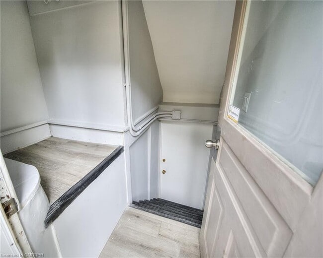 Building Photo - 1-Bedroom Basement Suite in Kitchener | $1449 ALL-INCLUSIVE | Parking & Laundry