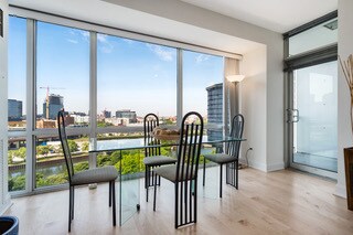 Foto del edificio - 510 W Erie St