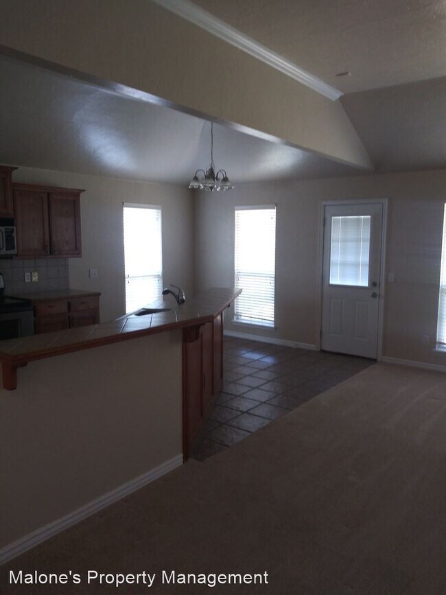 Building Photo - 3 br, 2 bath House - 2341 Serenade Dr.