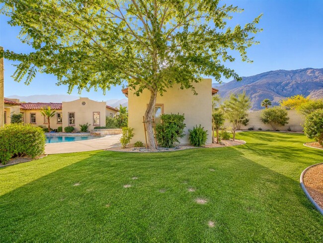 Building Photo - 3035 Arroyo Seco